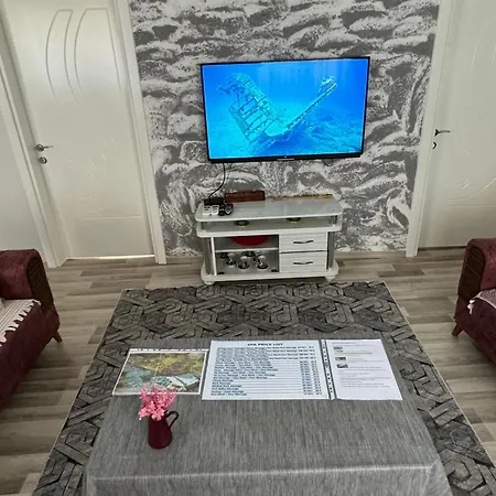 Goekcen Apartment *