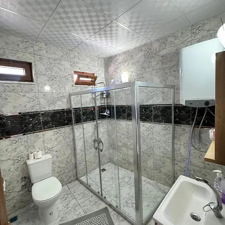 Apartment Goekcen *